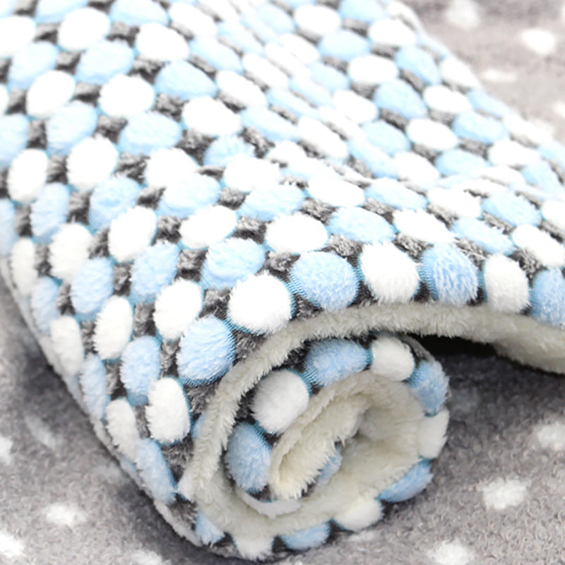 Ultra Soft Coral Velvet Pet Blanket – Non-Slip, Washable Throw for Dogs & Cats (Machine Washable)