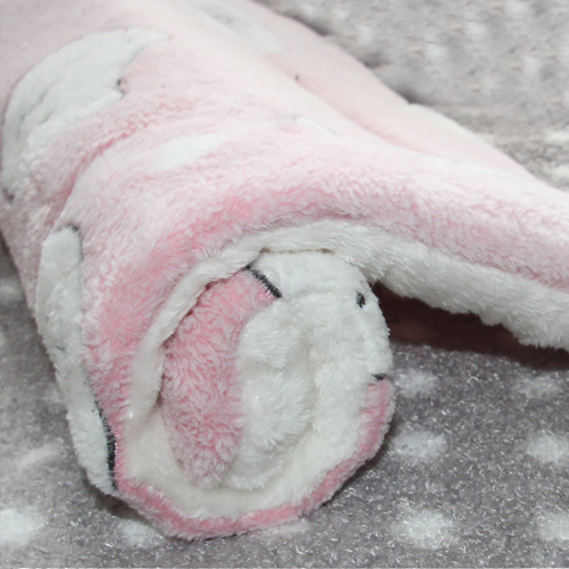 Ultra Soft Coral Velvet Pet Blanket – Non-Slip, Washable Throw for Dogs & Cats (Machine Washable)