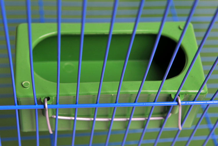 Splash-Proof Hanging Bird Food Container – Plastic Feeder for Small & Medium Birds (14.5×6×4.2cm)