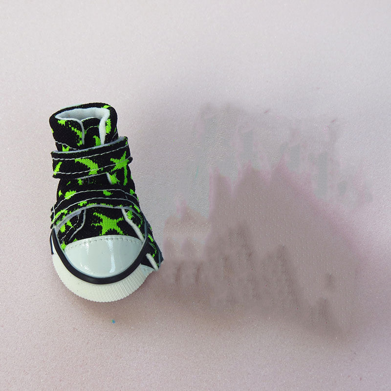 Non-Slip Mesh Dog Shoes – Lightweight, Fashionable Sneakers for Pets
