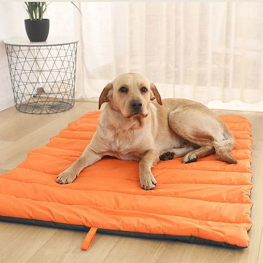 Portable Waterproof Pet Mat – Foldable Outdoor Bed for Dogs & Cats
