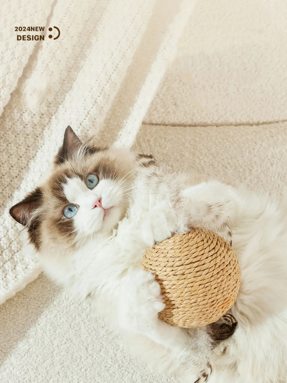 Sisal Cat Scratching Ball – Rotating Sound Toy for Indoor Play & Claw Training